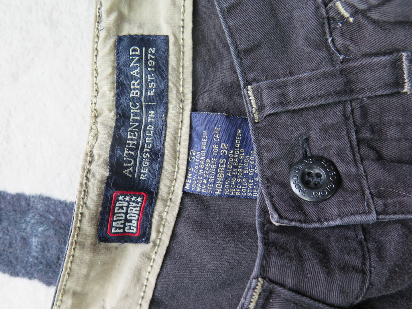 Faded Glory Utility Shorts - 30