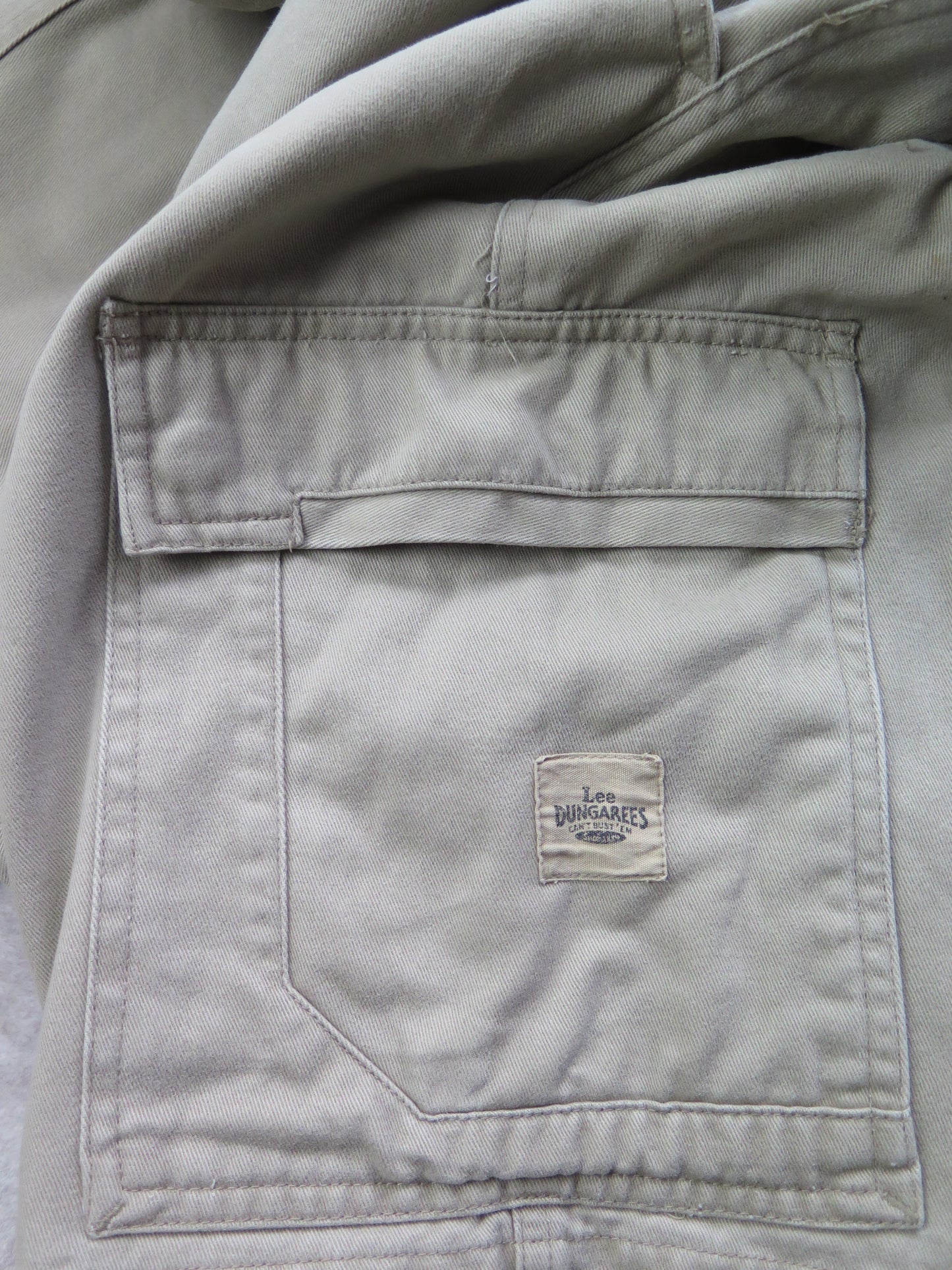 Lee Dungaree Cargo Shorts - 32
